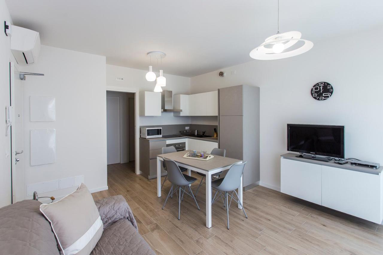 Immobiliare Jvl - Vm2 Lägenhet Lido di Jesolo Exteriör bild