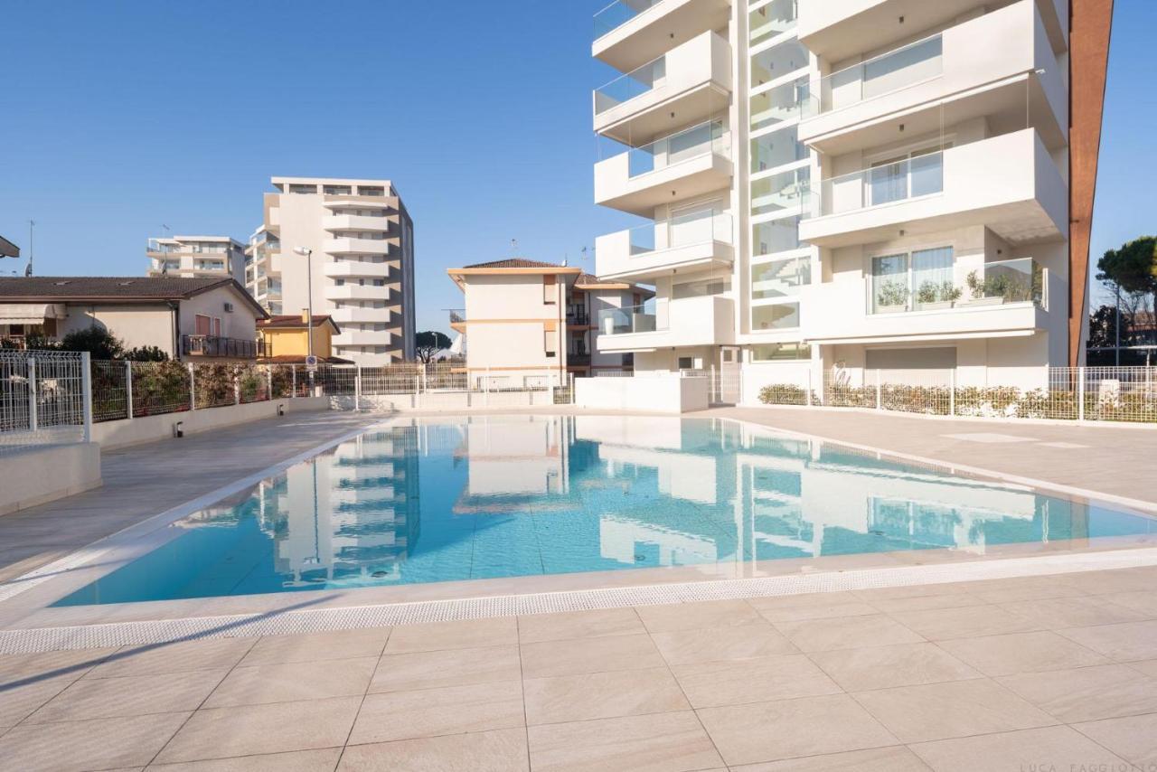 Immobiliare Jvl - Vm2 Lägenhet Lido di Jesolo Exteriör bild