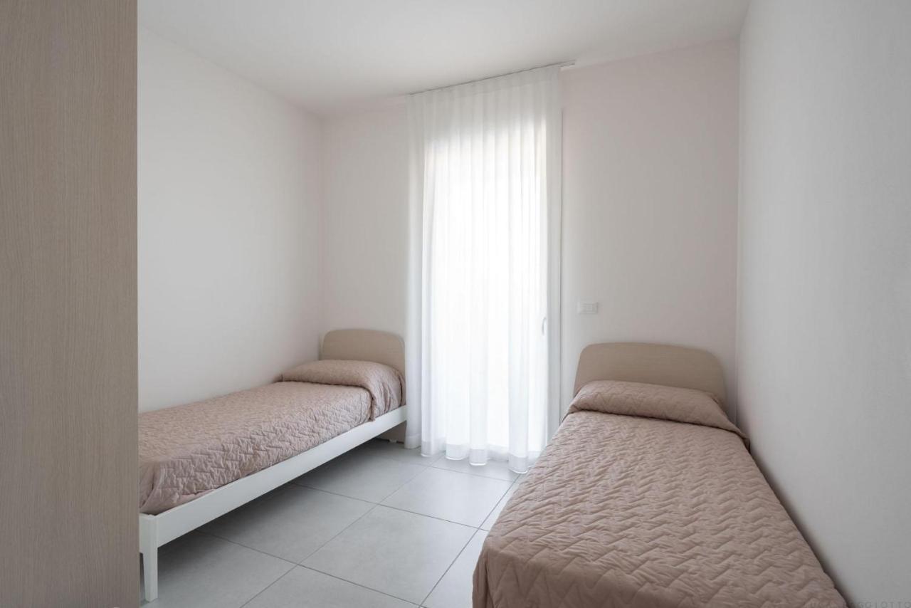 Immobiliare Jvl - Vm2 Lägenhet Lido di Jesolo Exteriör bild