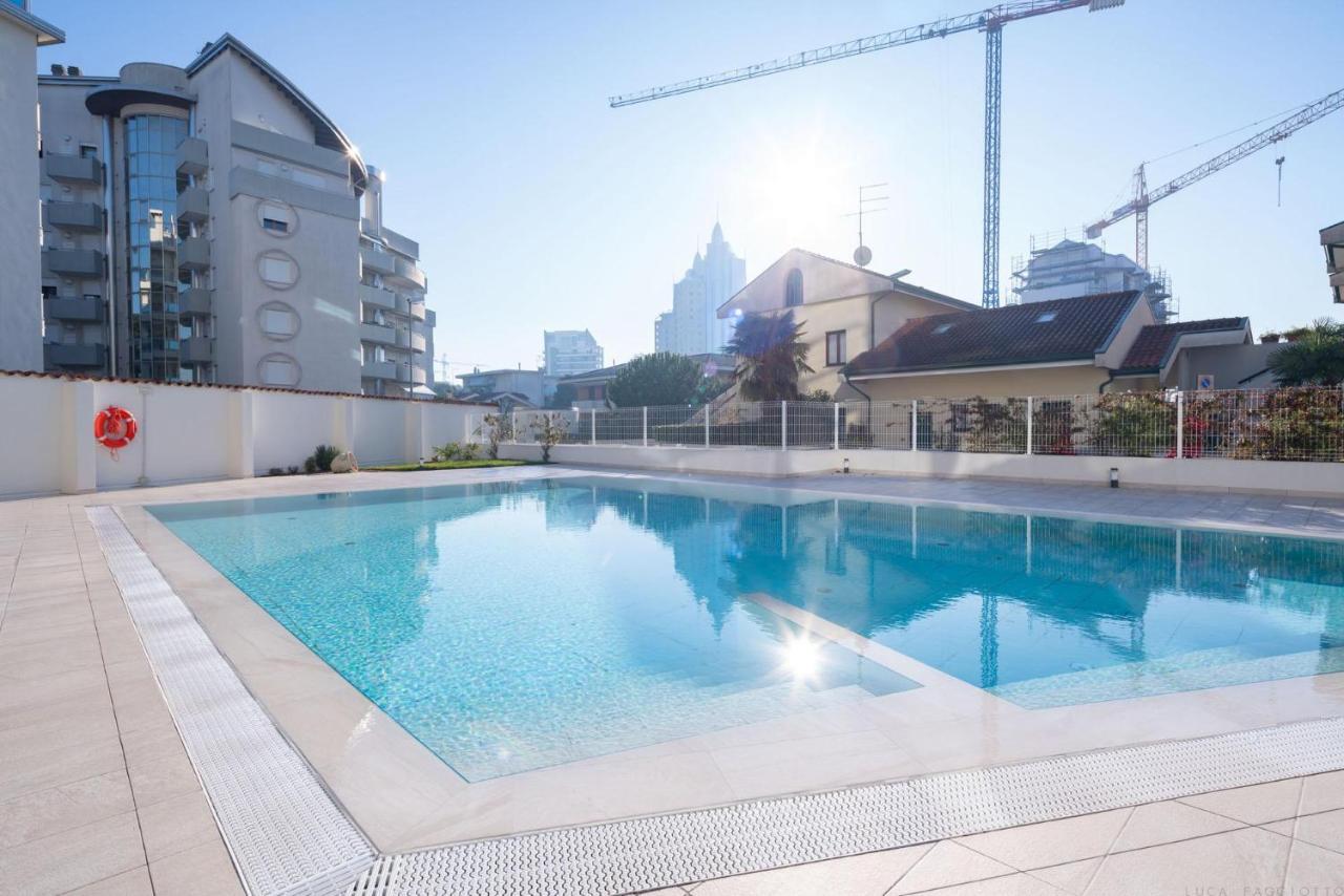 Immobiliare Jvl - Vm2 Lägenhet Lido di Jesolo Exteriör bild